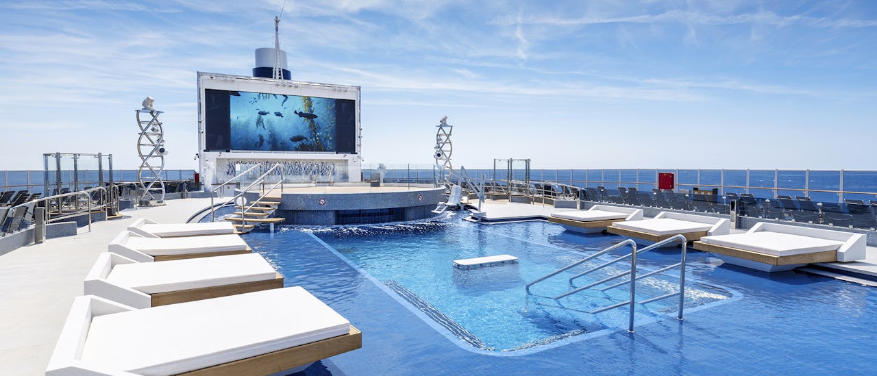 Long Island Pool