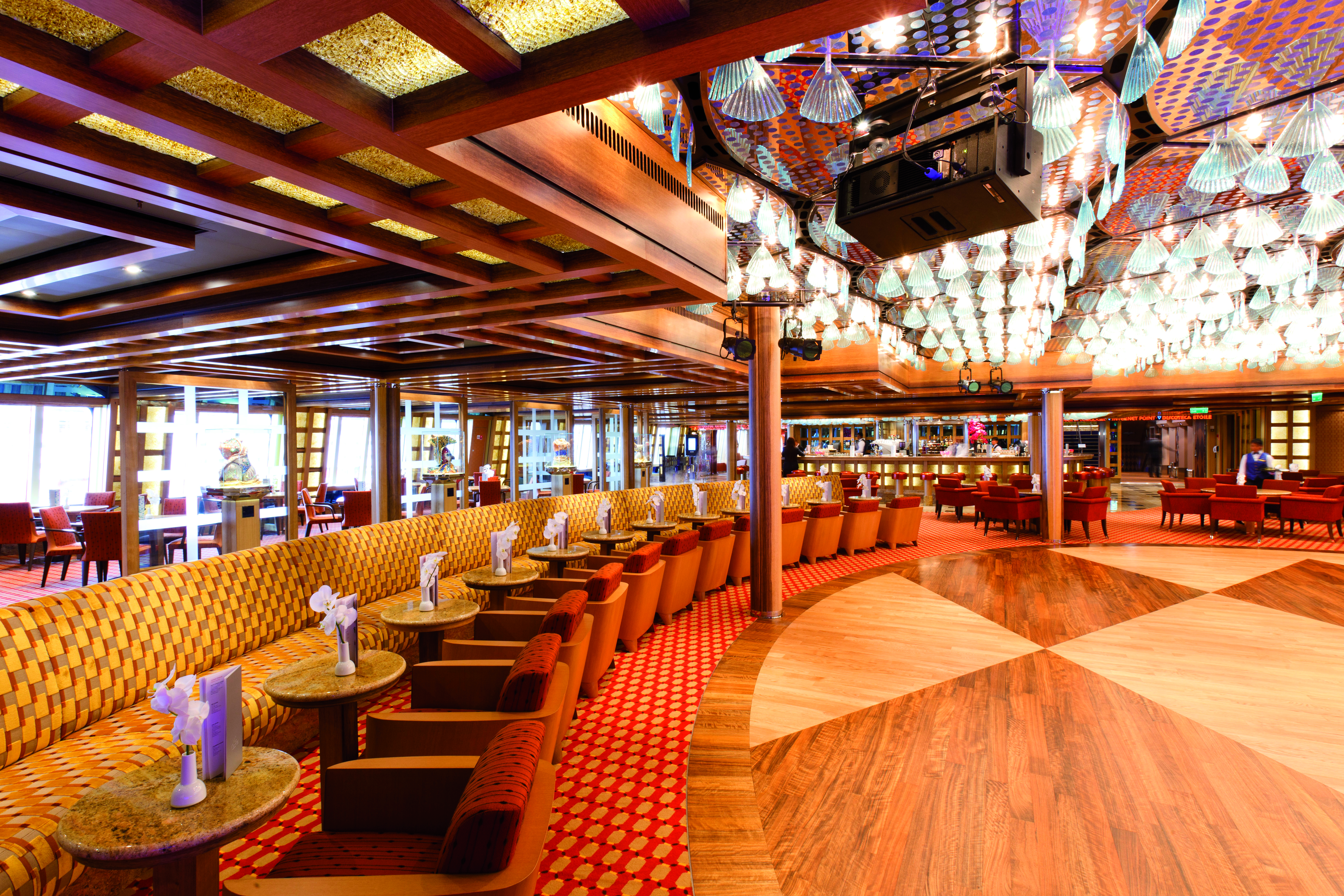 Costa Favolosa ballroom