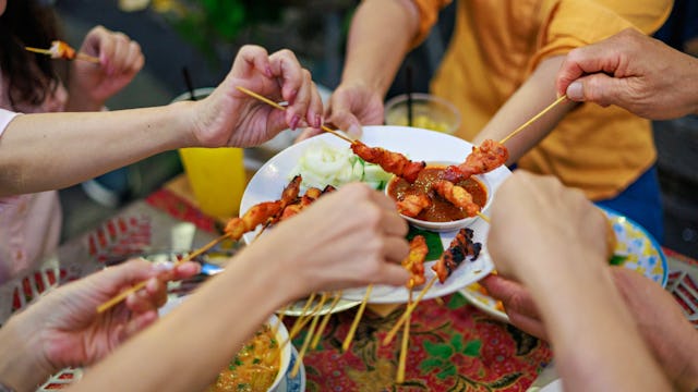 Learn about Asian cuisine on a Far East cruise