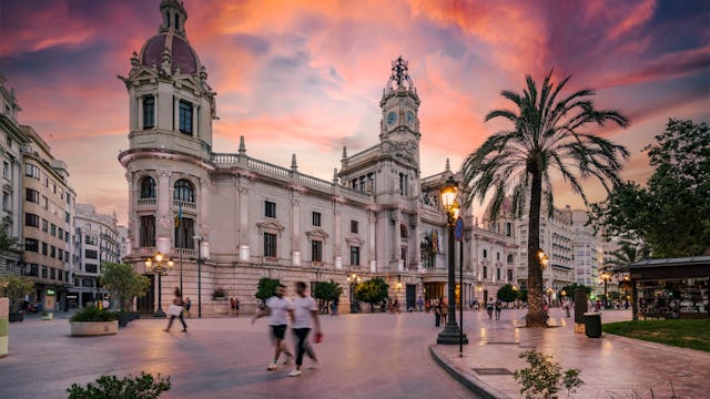 Plaza del Ayuntamiento in Valencia