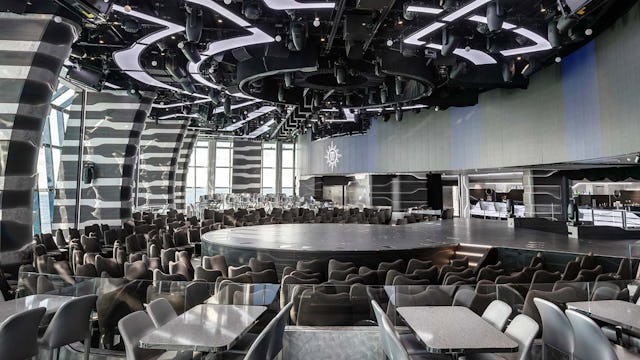 MSC Grandiosa Carousel Lounge
