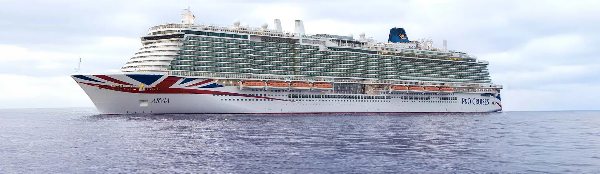 P&O Cruises Cruise Ship Arvia at Sea