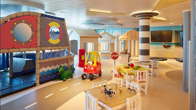 The Reef kids club on Arvia