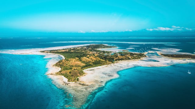 oral reefs and beaches in Fiji