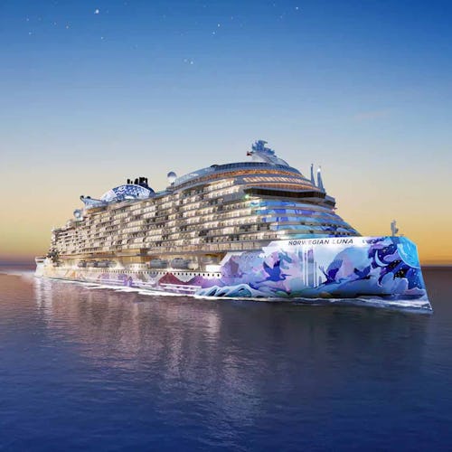 Norwegian Luna cruise ship