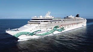 Norwegian Jade cruise ship