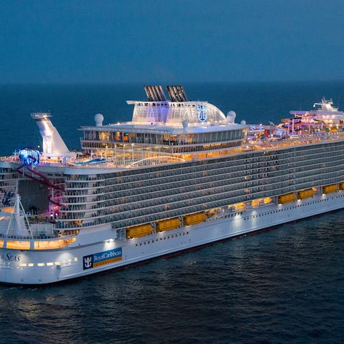 Symphony of the Seas cruise ship