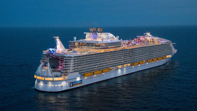 Symphony of the Seas cruise ship