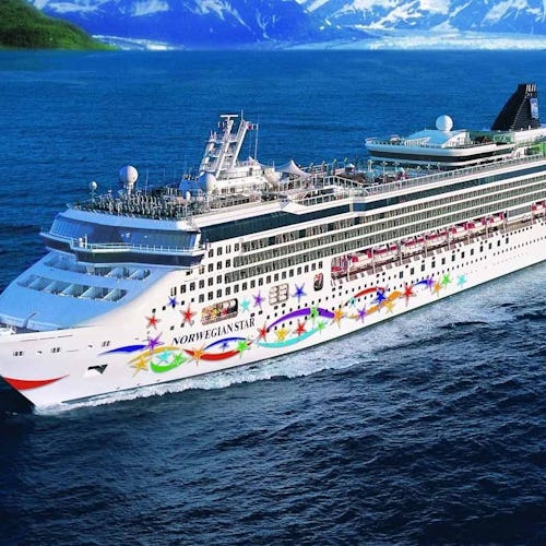 Norwegian Star cruise ship