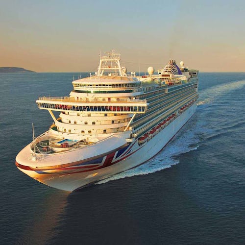 P&O Cruises Azura cruise ship
