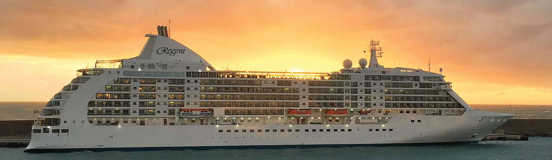 Regent Seven Seas Voyager Cruise Ship