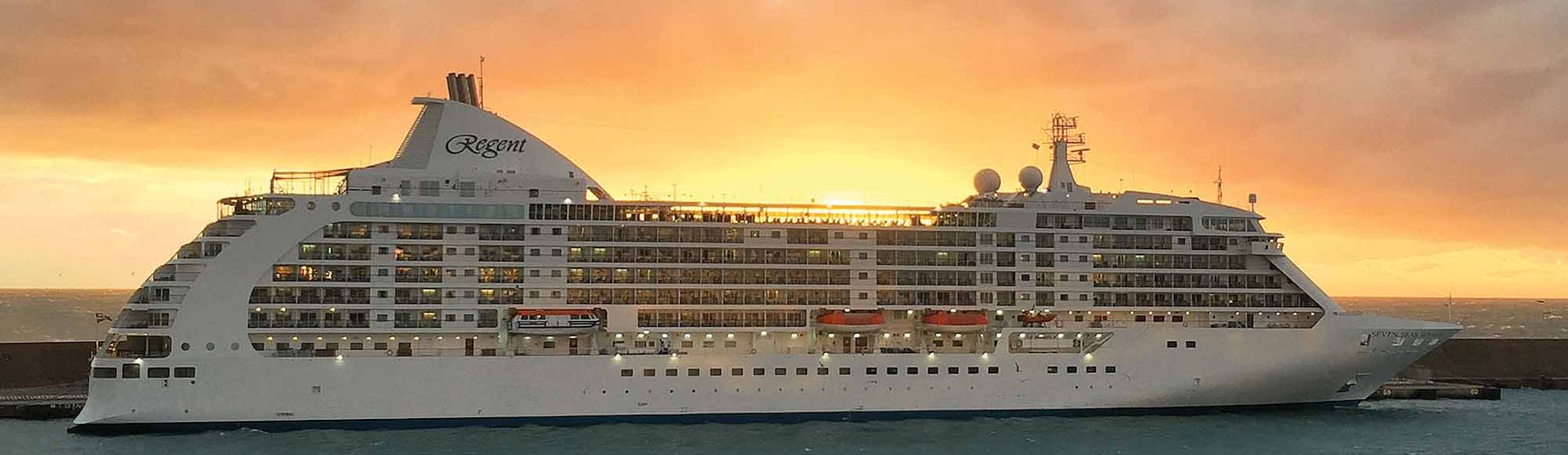 Regent Seven Seas Voyager Cruise Ship