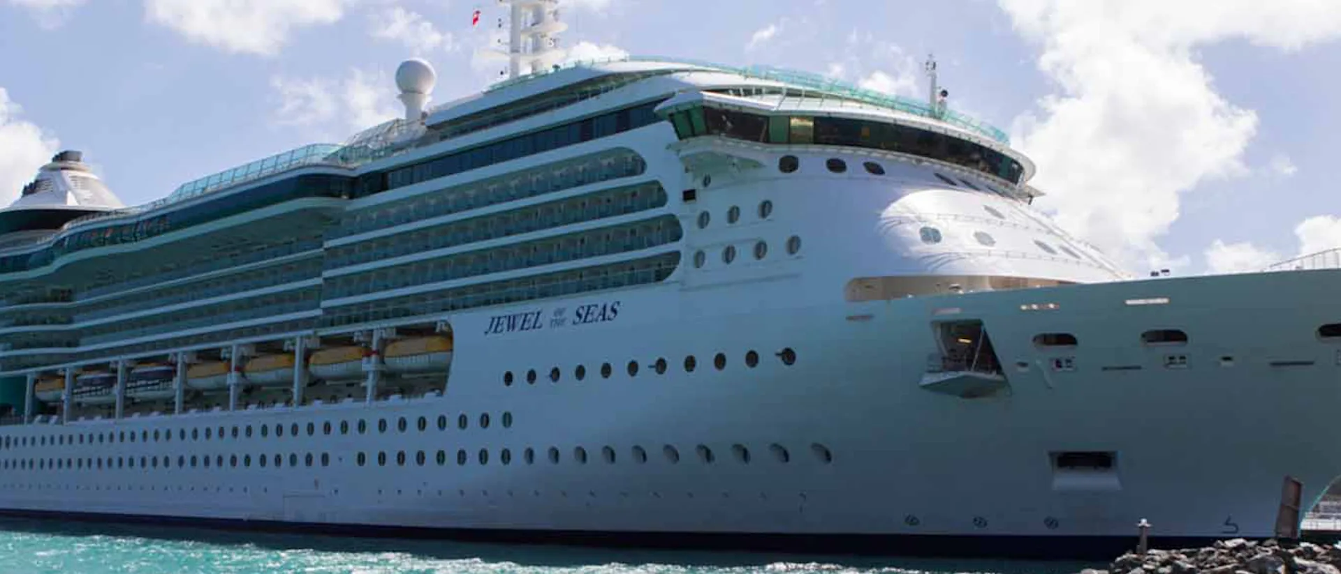 Jewel of the Seas cruise ship