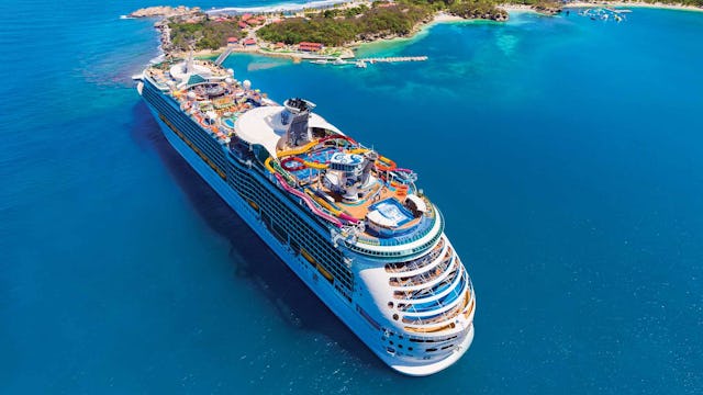 Navigator of the Seas cruise ship