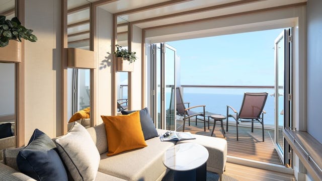 P&O Iona Conservatory Suite