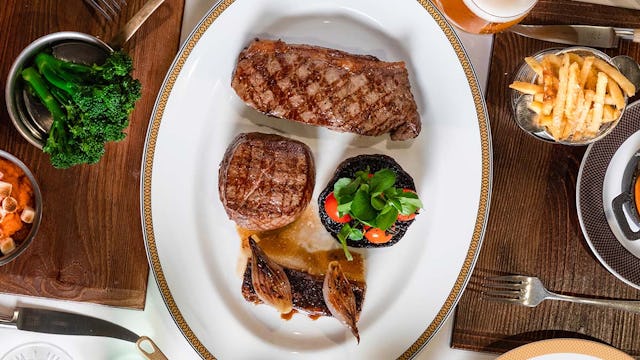 Cunard Steakhouse Verandah Restaurant