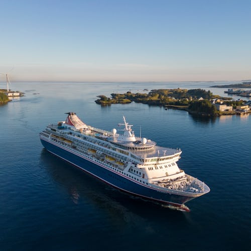 Fred Olsen Cruise Line