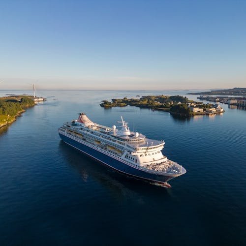 Fred Olsen Cruise Line