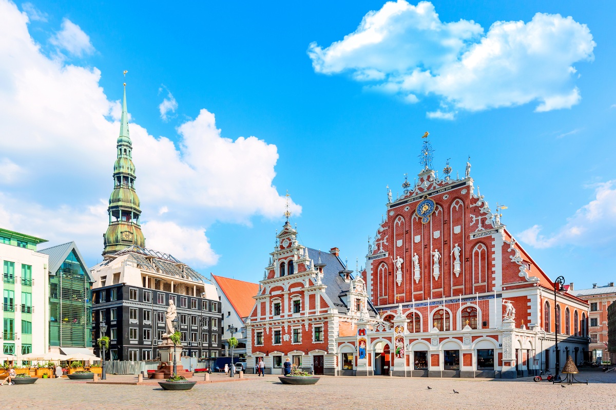View of the Old Town Ratslaukums square in Riga, Latvia