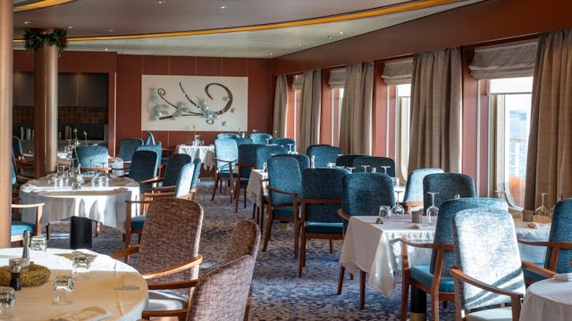 Meridan Main Dining