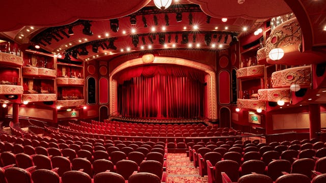 Queen Victoria Main Entertainment