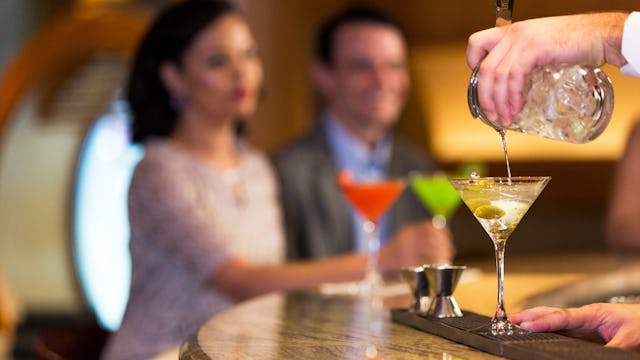 Bars & Lounges onboard