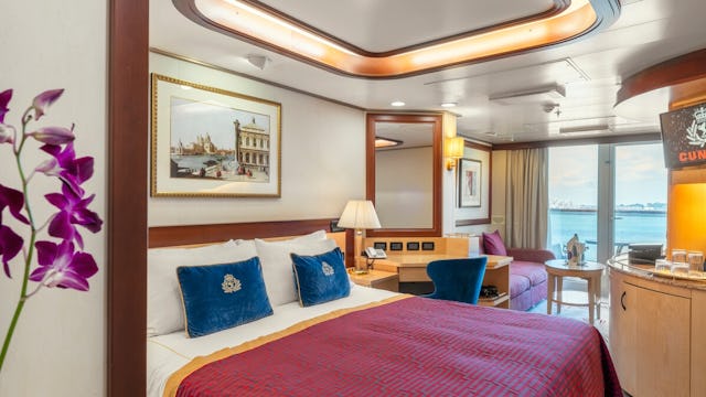 Queen Elizabeth Suite