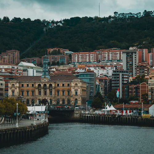 Step Into Historic Markets